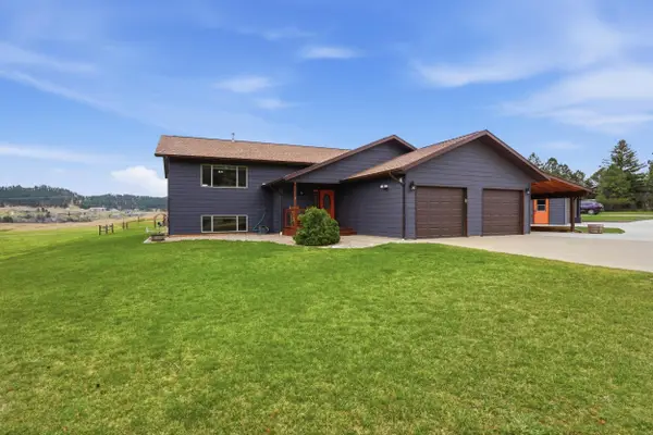 21046 Torrey Pines Court, Sturgis, SD 57785