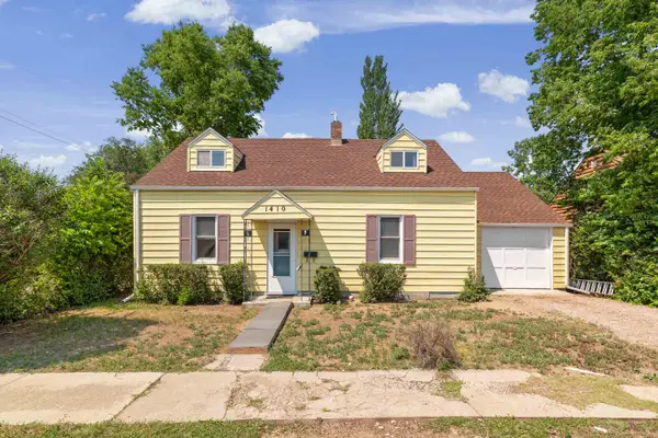 1410 Baltimore Avenue, Hot Springs, SD 57747