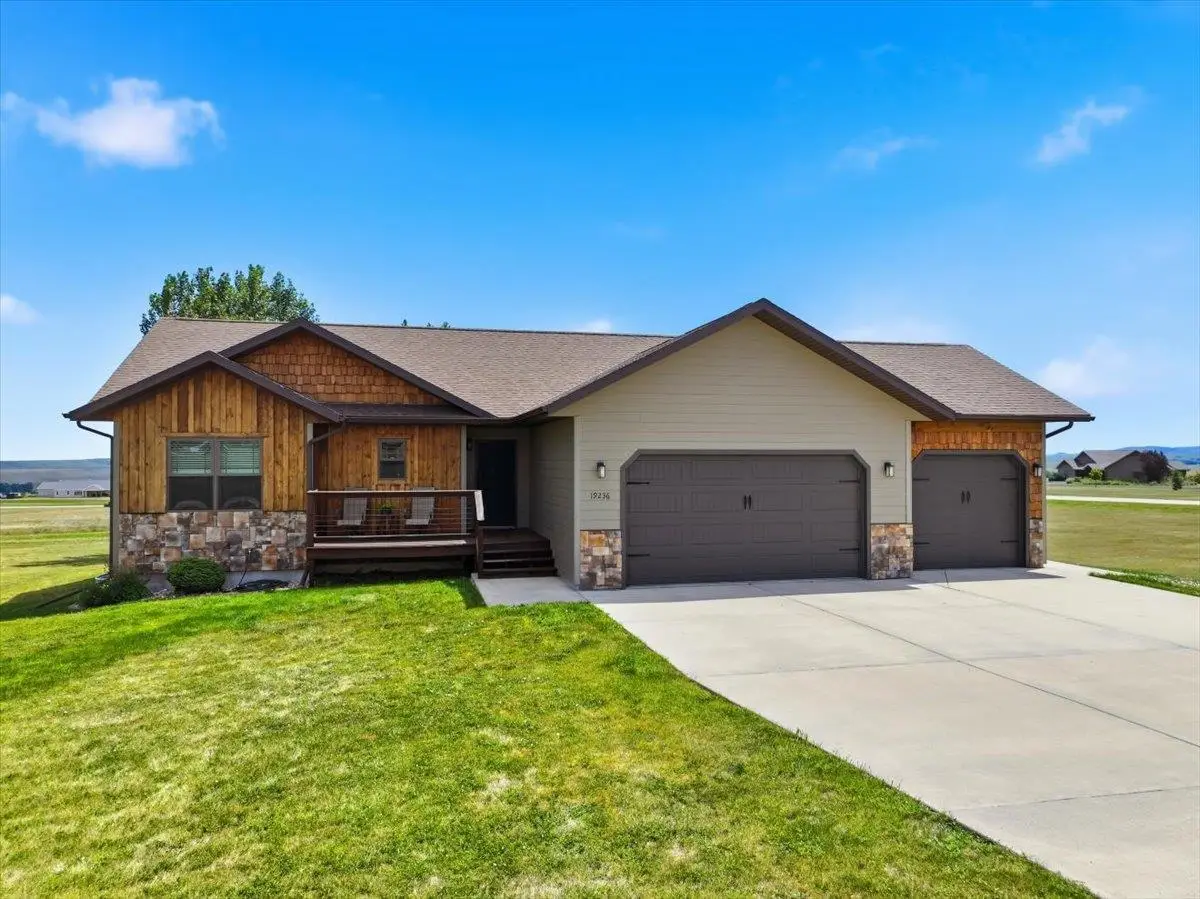 19236 Carriage Circle, Belle Fourche, SD 57717 - #1