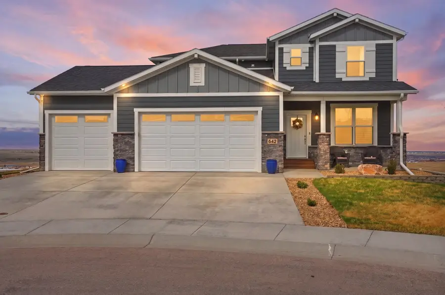 642 Aaron Ct, Rapid City, SD 57703 - #2