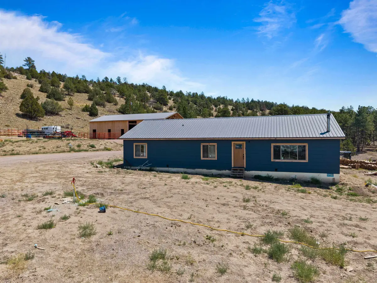 5111 Highway 16, Newcastle, WY 82701 - #1