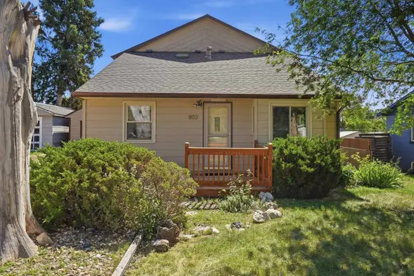 802 Roubaix Dr, Rapid City, SD 57702
