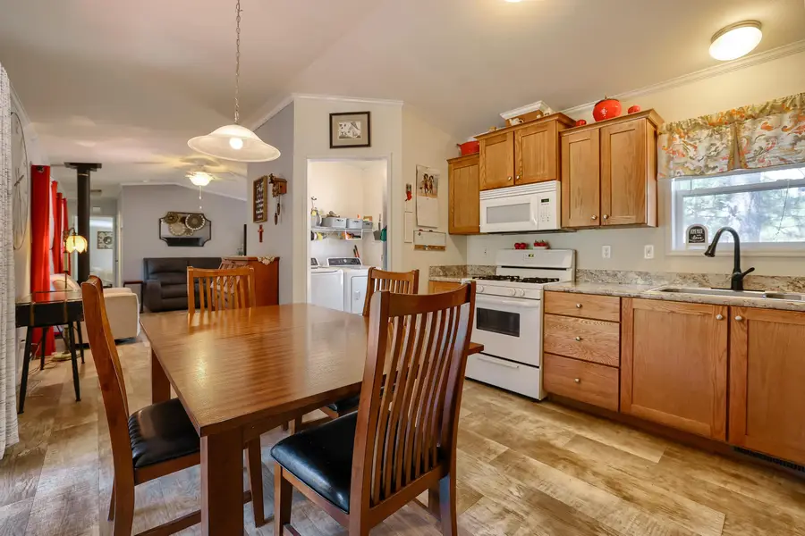 25555 Harriett Ward Road, Edgemont, SD 57735 - #3