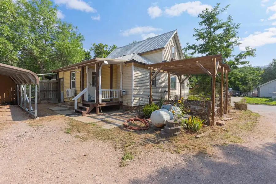 942 S River Street, Hot Springs, SD 57747 - #3