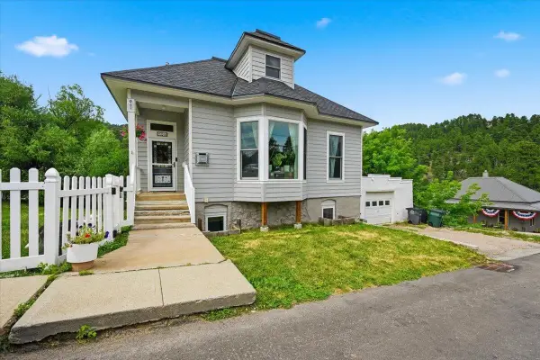 1106 Washington Street, Lead, SD 57754