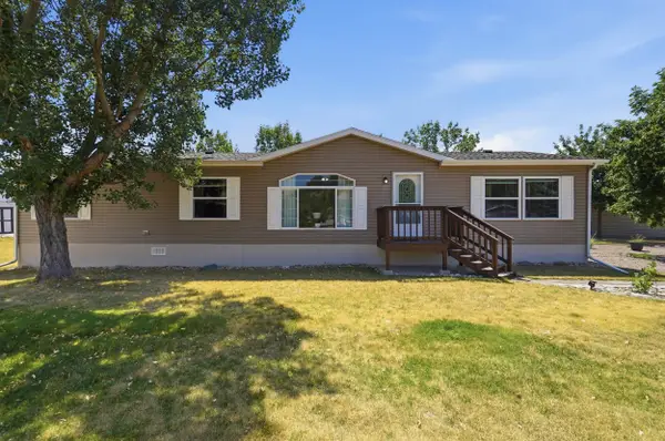 1226 Snowy Peak Lane, Spearfish, SD 57783