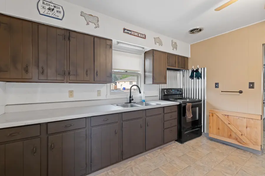 1614 Boulder Street, Rapid City, SD 57702 - #3