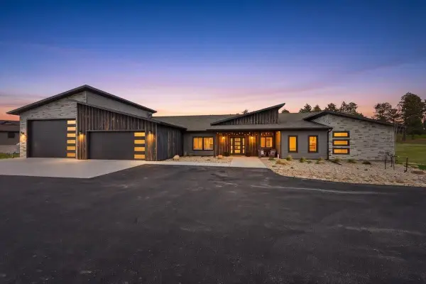 11805 Valley View Circle, Spearfish, SD 57783