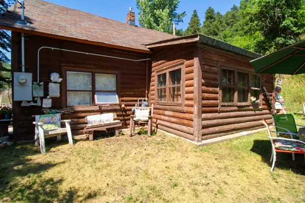 32 Denver Avenue, Deadwood, SD 57732