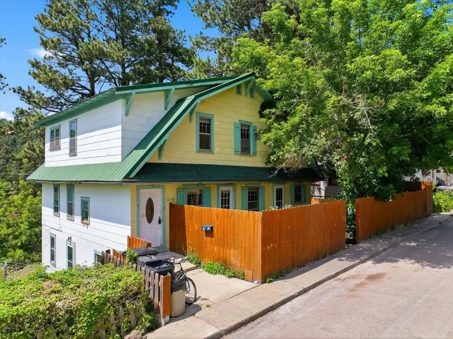 209 Terraville Avenue, Lead, SD 57754 - #2
