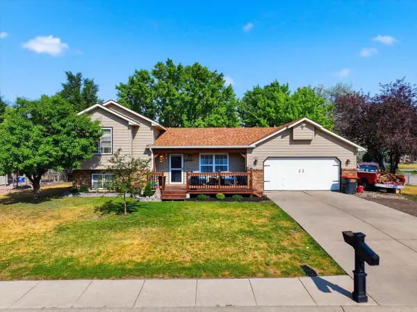 4801 Johnston Drive, Rapid City, SD 57703