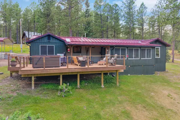 22749 Sunnyside Gulch Road, Silver City, SD 57702