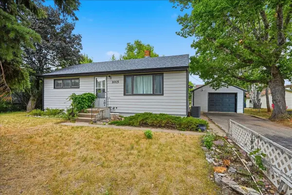 1015 N 10th Street, Spearfish, SD 57783