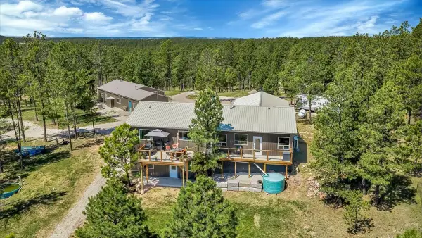 12076 Beardsley Drive, Hot Springs, SD 57747