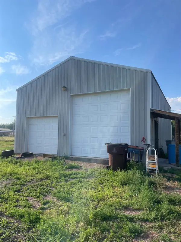 205 Oak Street, Buffalo Gap, SD 57722