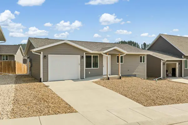 1048 Top O Hill Avenue, Hill City, SD 57745
