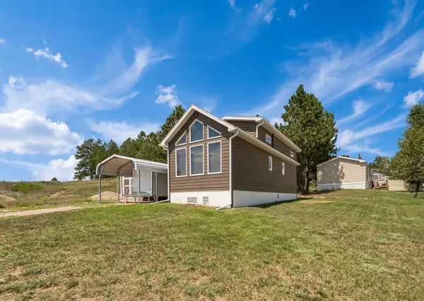 111 Prim Rose Ln, Custer, SD 57730