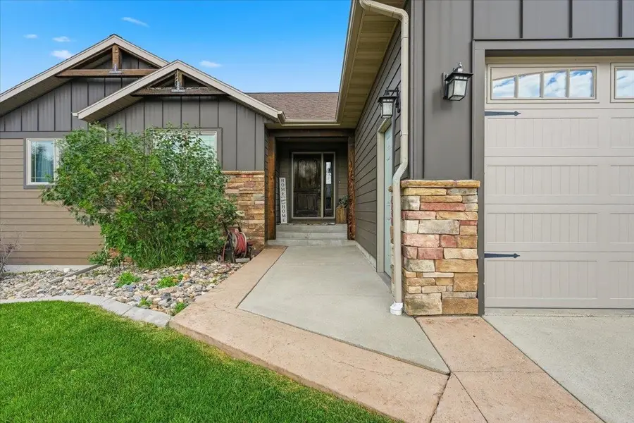 725 Maple Drive, Spearfish, SD 57783 - #2
