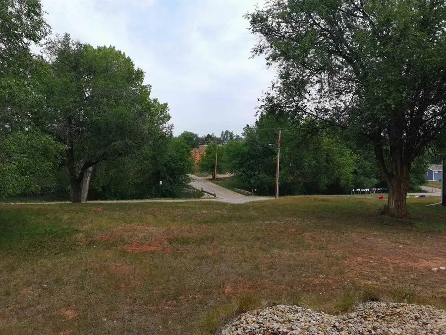 321 Pacific Avenue, Hot Springs, SD 57747 - #3