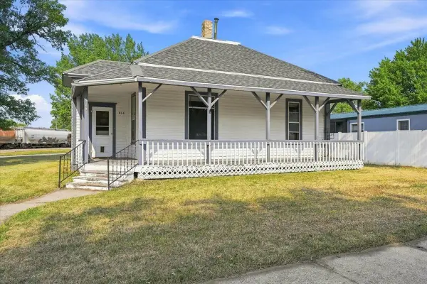 514 3rd Avenue, Belle Fourche, SD 57717