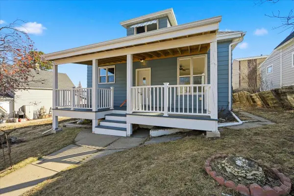 8 Parkdale Avenue, Lead, SD 57754