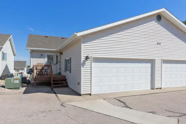 879 E Minnesota Street, Rapid City, SD 57701