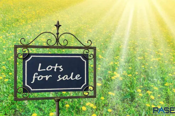 5406 W Vision Cir, Sioux Falls, SD 57107