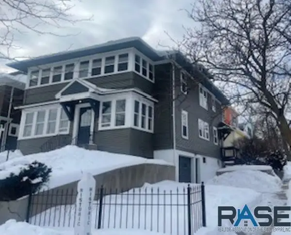 227 N Spring Ave, Sioux Falls, SD 57104