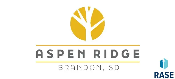 913 S Country Club Ave, Brandon, SD 57005