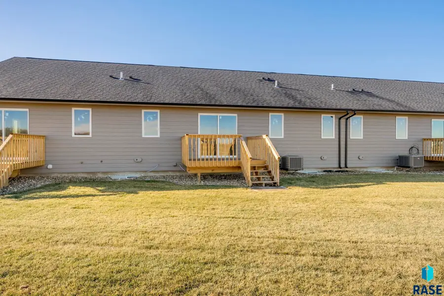 1324 N Kenley Pl, Tea, SD 57064 - #3