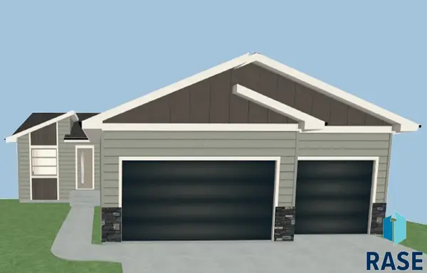 1512 W 26th St, Yankton, SD 57078