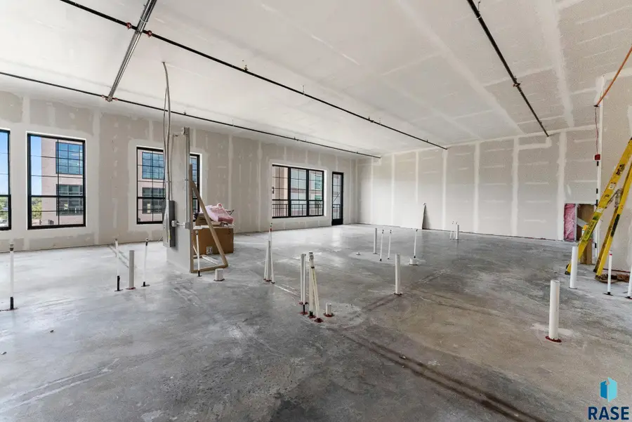 151 E 4th Pl #604, Sioux Falls, SD 57104 - #3