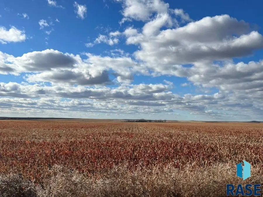 W 235th St, Okaton, SD 00000 - #2