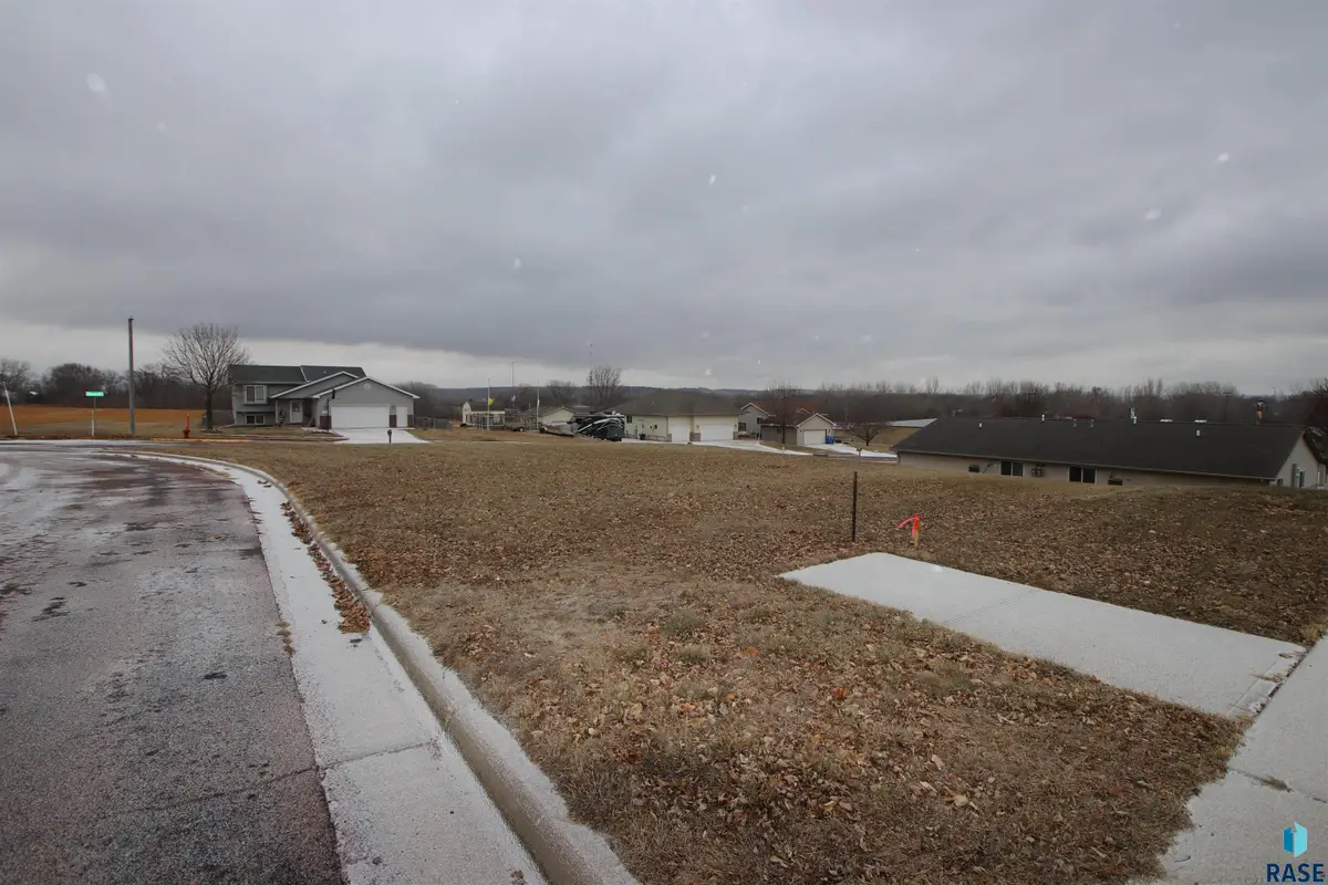 E 3rd St, Canton, SD 57013 - #1