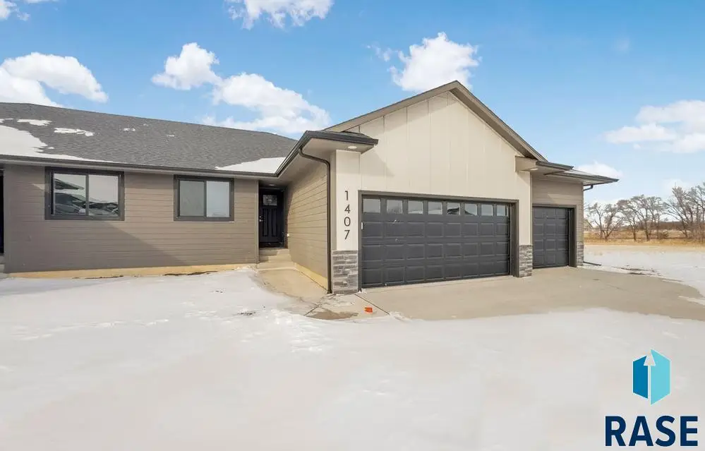 1407 N Mae Pl, Tea, SD 57064 - #1