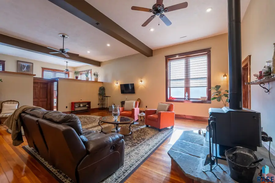 101 N Main Ave, Hartford, SD 57033 - #3