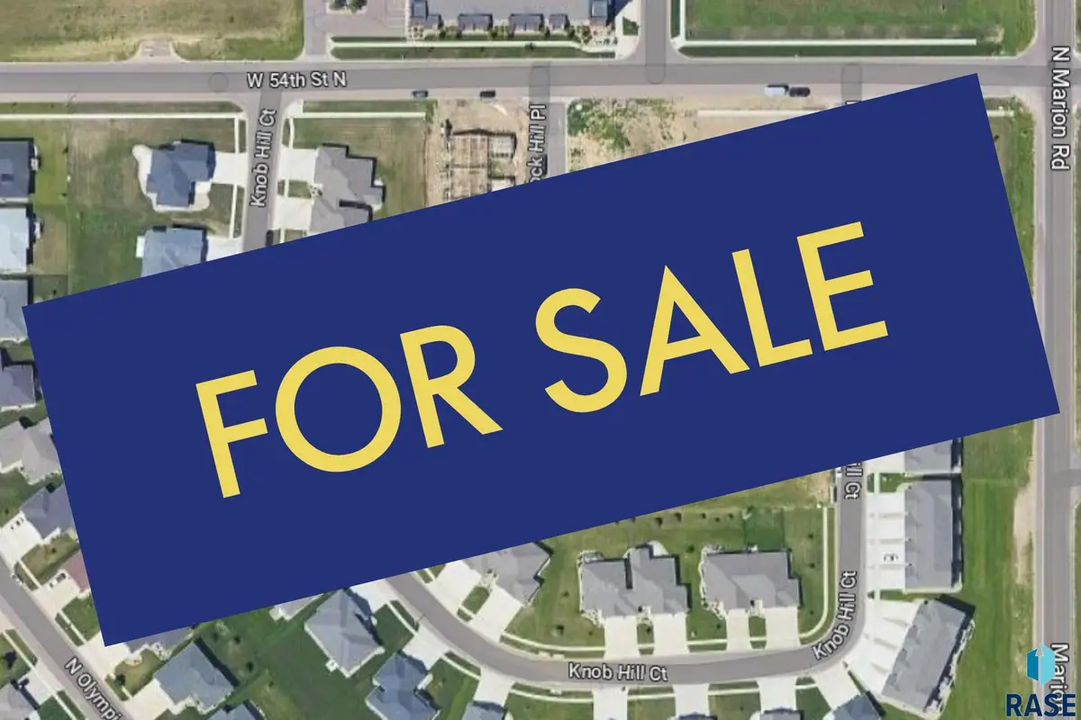 5528 W Rock Hill Pl, Sioux Falls, SD 57107 - #1