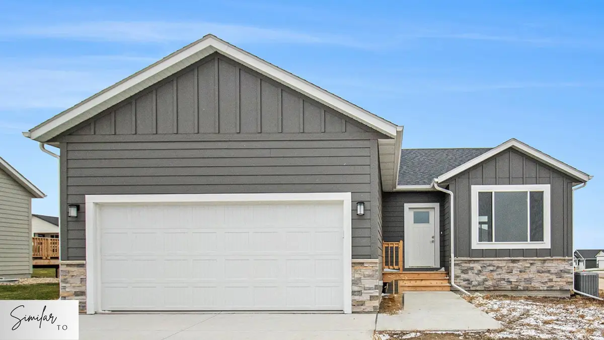 6528 S Barclay Trl, Sioux Falls, SD 57106 - #1