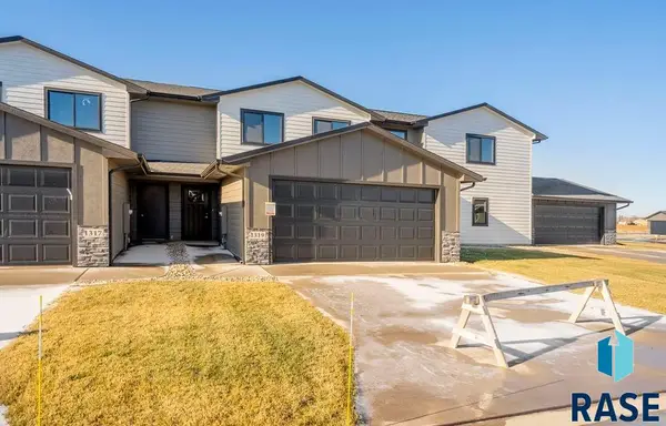 1315 N Kenley Pl, Tea, SD 57064