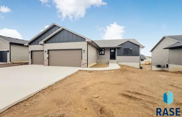 632 N Yankee Ave, Sioux Falls, SD 57110