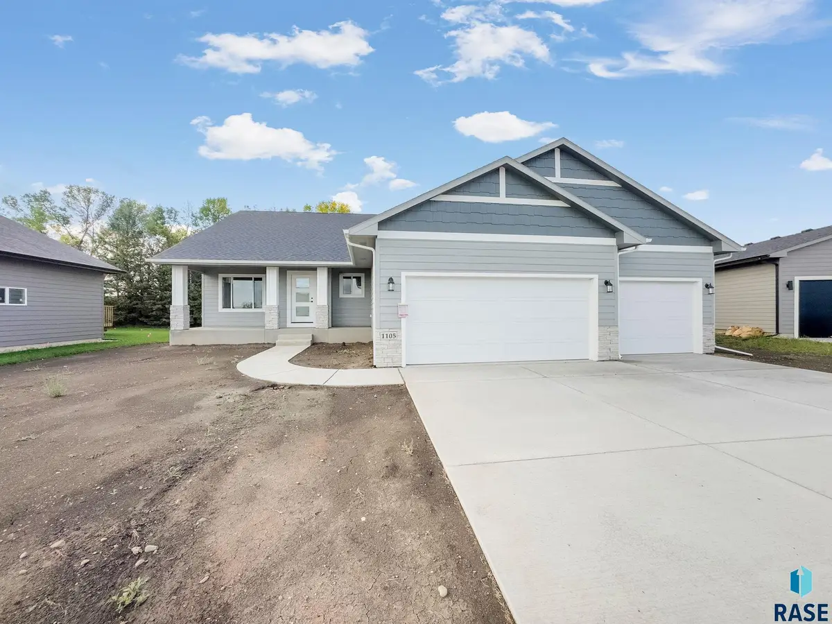 1105 E Apex St, Tea, SD 57064 - #1