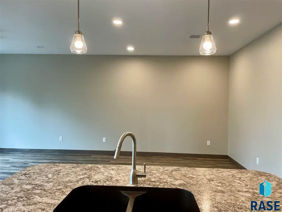 952 1st Ave, Edgerton, MN 56128 - #2