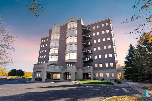 2908 W 37th Cir #504, Sioux Falls, SD 57105