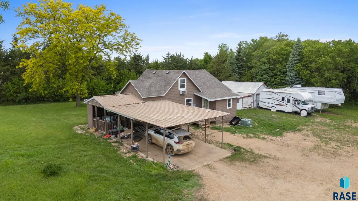 44904 289th St, Viborg, SD 57070 - #1