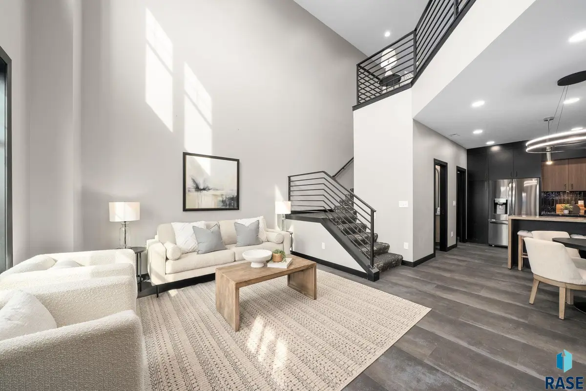 8617 W Shoreline Pl, Sioux Falls, SD 57107 - #1