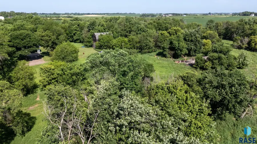 Benton Rd, Hartford, SD 57033 - #3