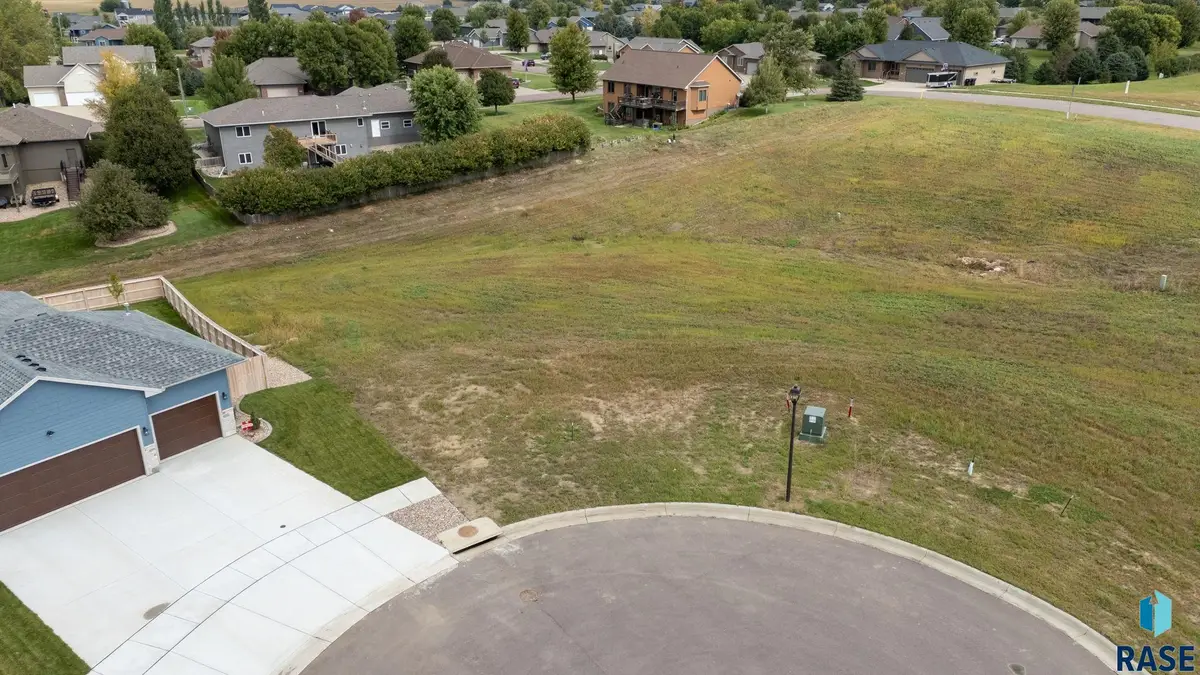 13 High Cross Cir, Crooks, SD 57020 - #1