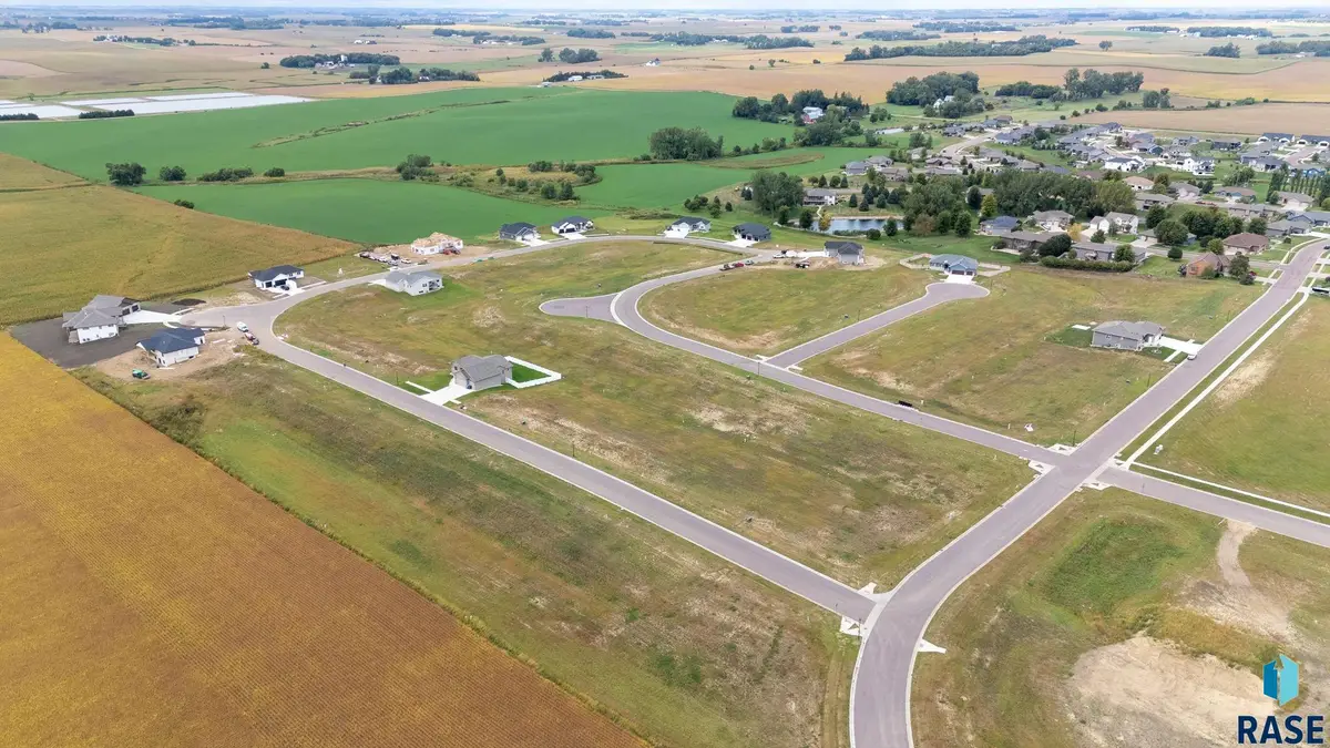 26 Willow Trl, Crooks, SD 57020 - #1