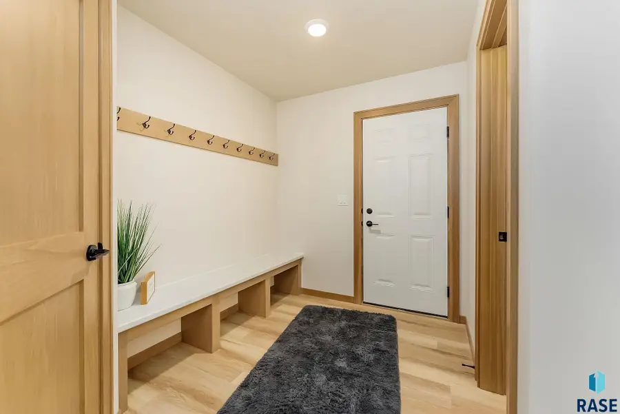 1225 Poplar Ave, Tea, SD 57064 - #2