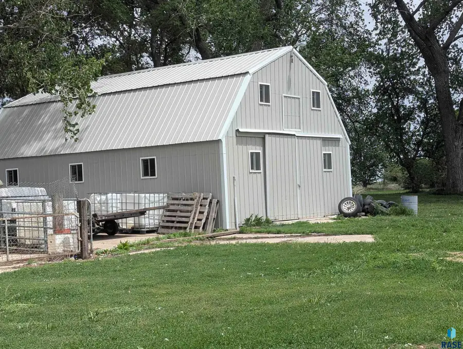 47924 279th St, Canton, SD 57013 - #2